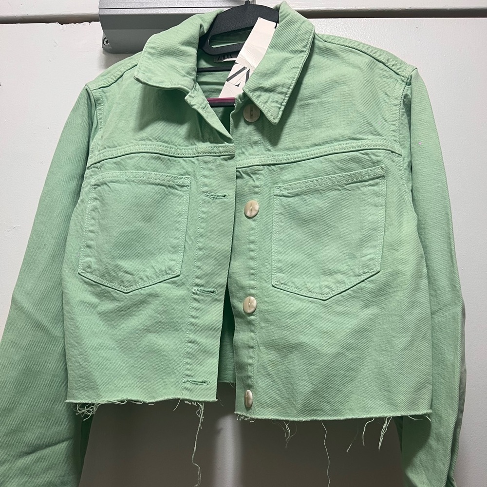 NWT ZARA Women's Green Cropped Jacket